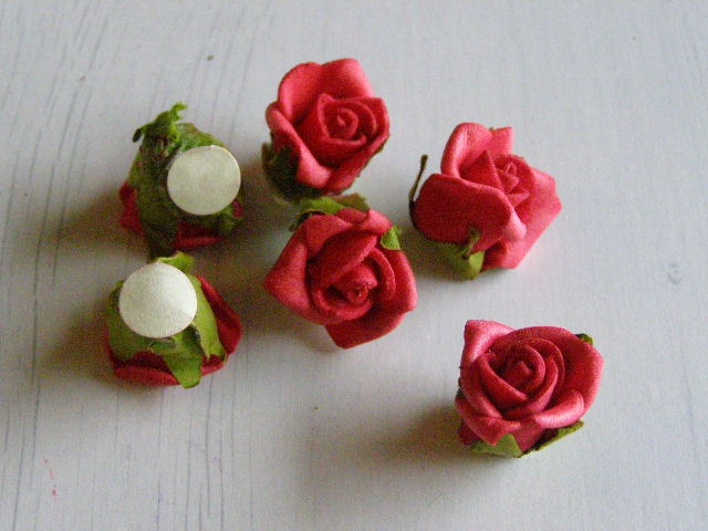 růžička mini pěnová - červená 6 ks