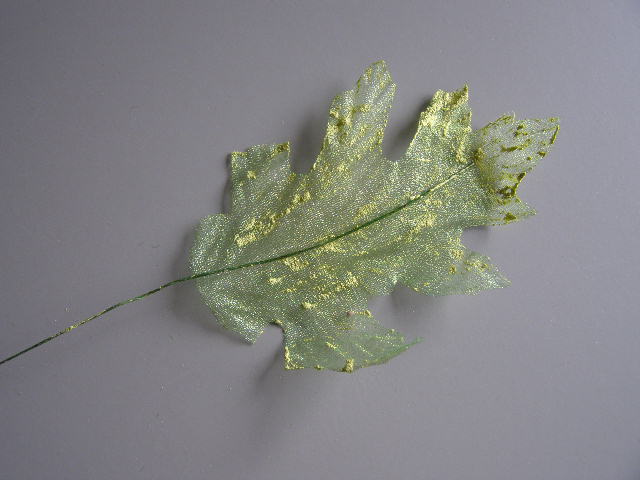  dubový list - monofil stříkaný - zelený 3 ks