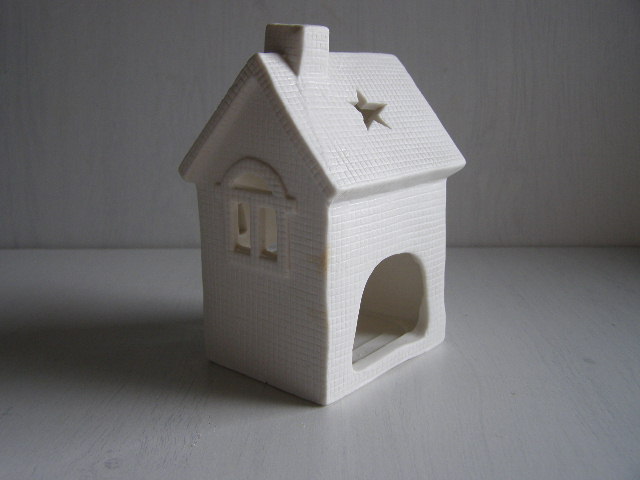 domeček bílý matný na svíčku 