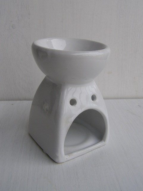 aromalampa hranatá - bílá