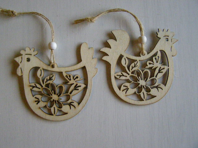 dřevo závěs - kohout a slepice bílá