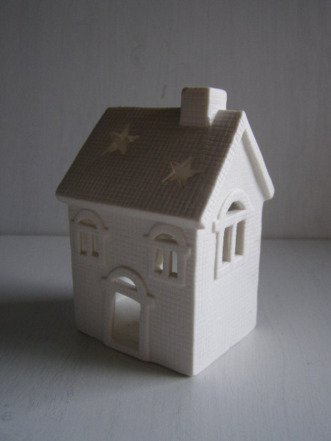 domeček bílý matný na svíčku 