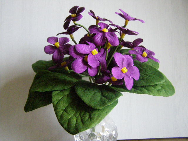 kytice - fialka africká - fialová (více do růžova)