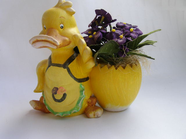figurka s květináčem - kachnička