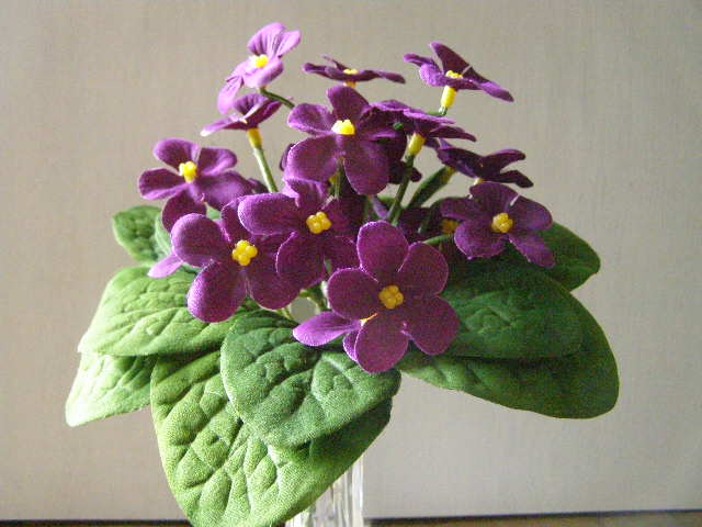 kytice - fialka africká - fialová (více do růžova)