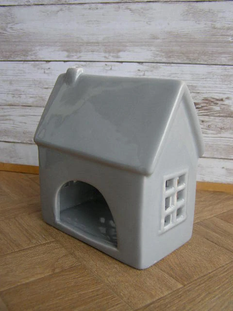 Keramika na svíčku - domek nízký šedý 