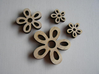 dřevo sada - kytka přírodní 1 + 1 + 2