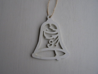 dřevo bílé - zvonek 7x5,5 cm