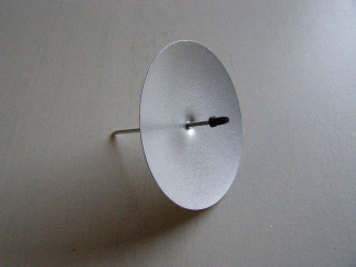 bodec plochý velký - 8 cm - stříbrný matný