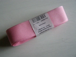 taftová stuha 25 mm - růžová střední 607 - 1 m