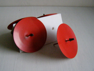bodec plochý větší - 6 cm - červený 4 ks