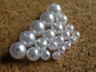 perličky 6 mm - 30 ks - kulaté bílé